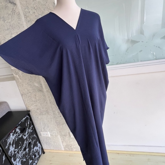 0051/ Navy Color Kaftan with Polyester Crinkle Crepe Material - Picture 8 of 9